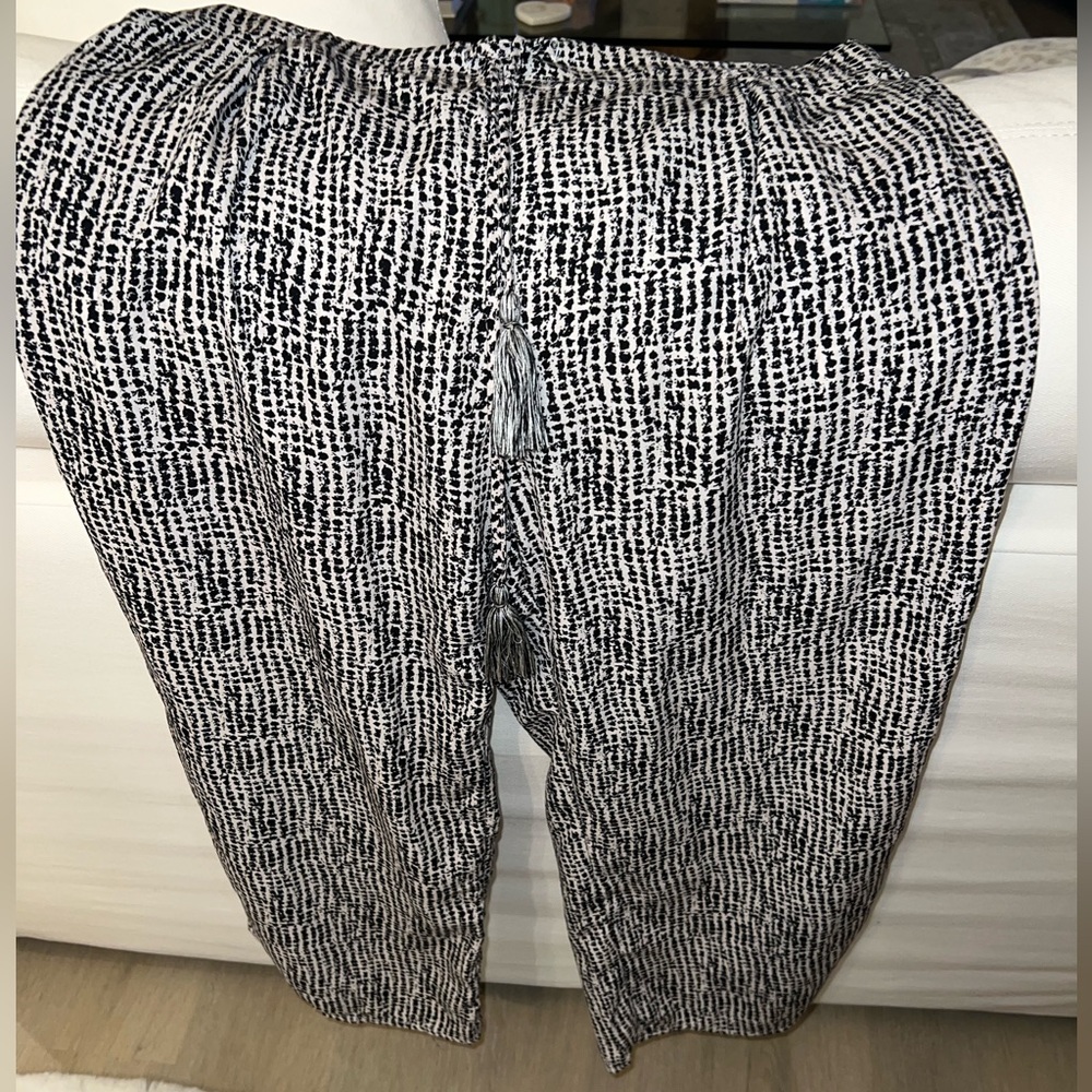 Black and White Patterned Pants